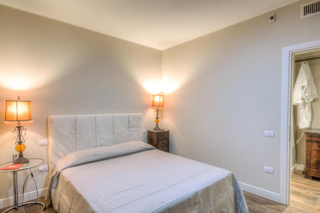 קליארי Right House Di Via Sulis - Best Neighborhood In The Town מראה חיצוני תמונה